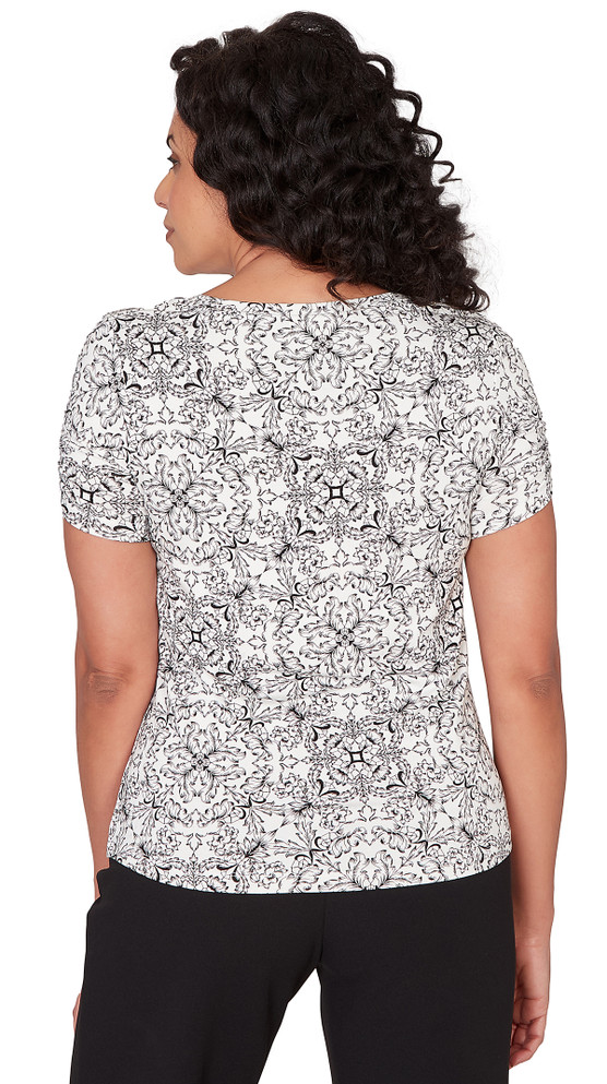 TOP *PLUS* WHITE BLACK ELEGANT SCROLL