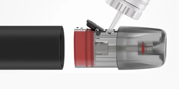 Elf Bar refillable vape pod Image showing Elf Bar Mate 500 refillable pod being topped up with vape juice.