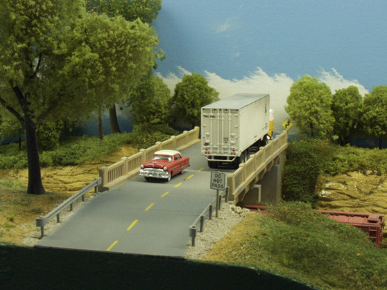 Roadway only - Bridge, Car, Truck, Scenery not included