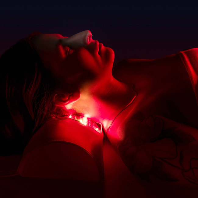 Living Earth Crafts - Radiance PT Pulsed LED Light Therapy Treatment Table