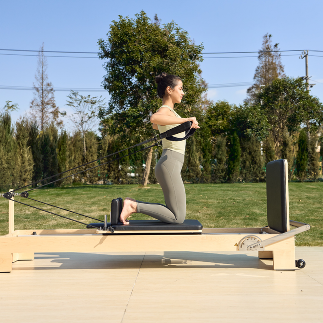 Spa Luxe Pilates Studio Reformer Maple