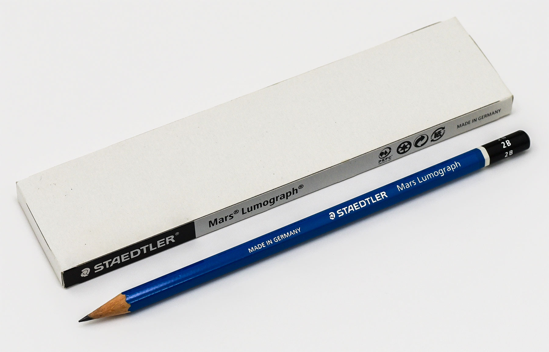staedtler-mars-lumograph100-2B