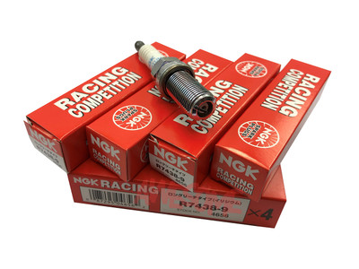 NGK Competition R7438-9 Angled Ground Strap Spark Plug Set - 2.0TFSI EA888 Gen3 (IS38)