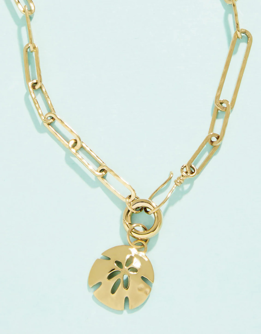 JOHN MEDEIROS GOLD SEASIDE SAND DOLLAR PENDANT NECKLACE– WEARHOUSE  CONSIGNMENT