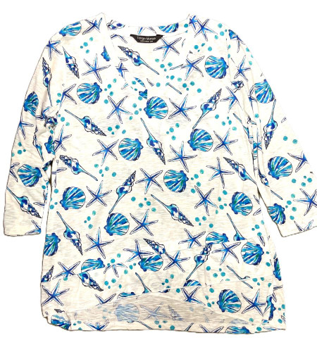 Tango Mango Tulip Hemline Crinkle Fabric 3/4 Sleeve Top