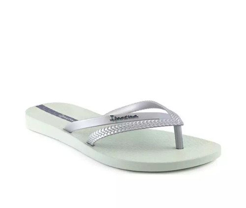 Ipanema Bossa Pearly Silver Flip Flops