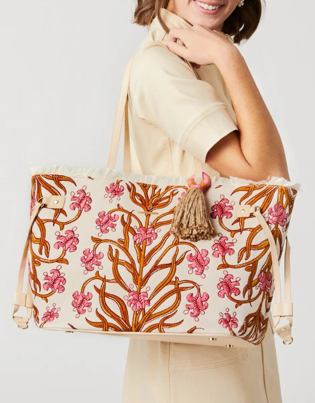 Spartina 449 Pepper Hall Woodblock Floral Jetsetter Tote Bag