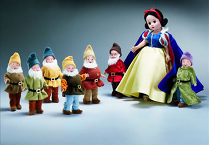 Madame Alexander Snow White and The Seven Dwarfs 10