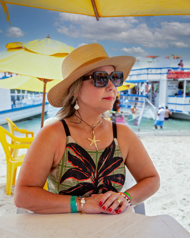 How to Wear a Statement Necklace