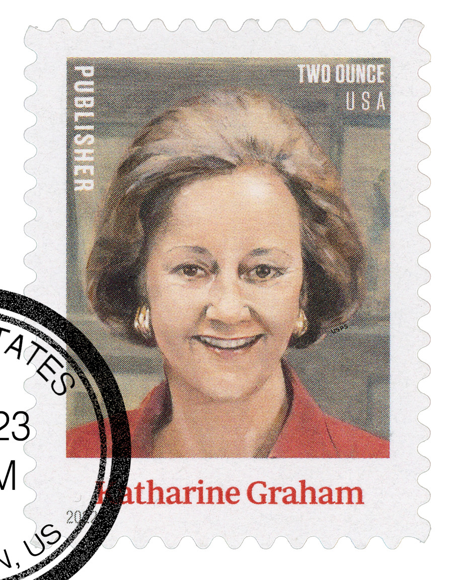 5699 - 2022 Two-Ounce Forever Stamp - Distinguished American