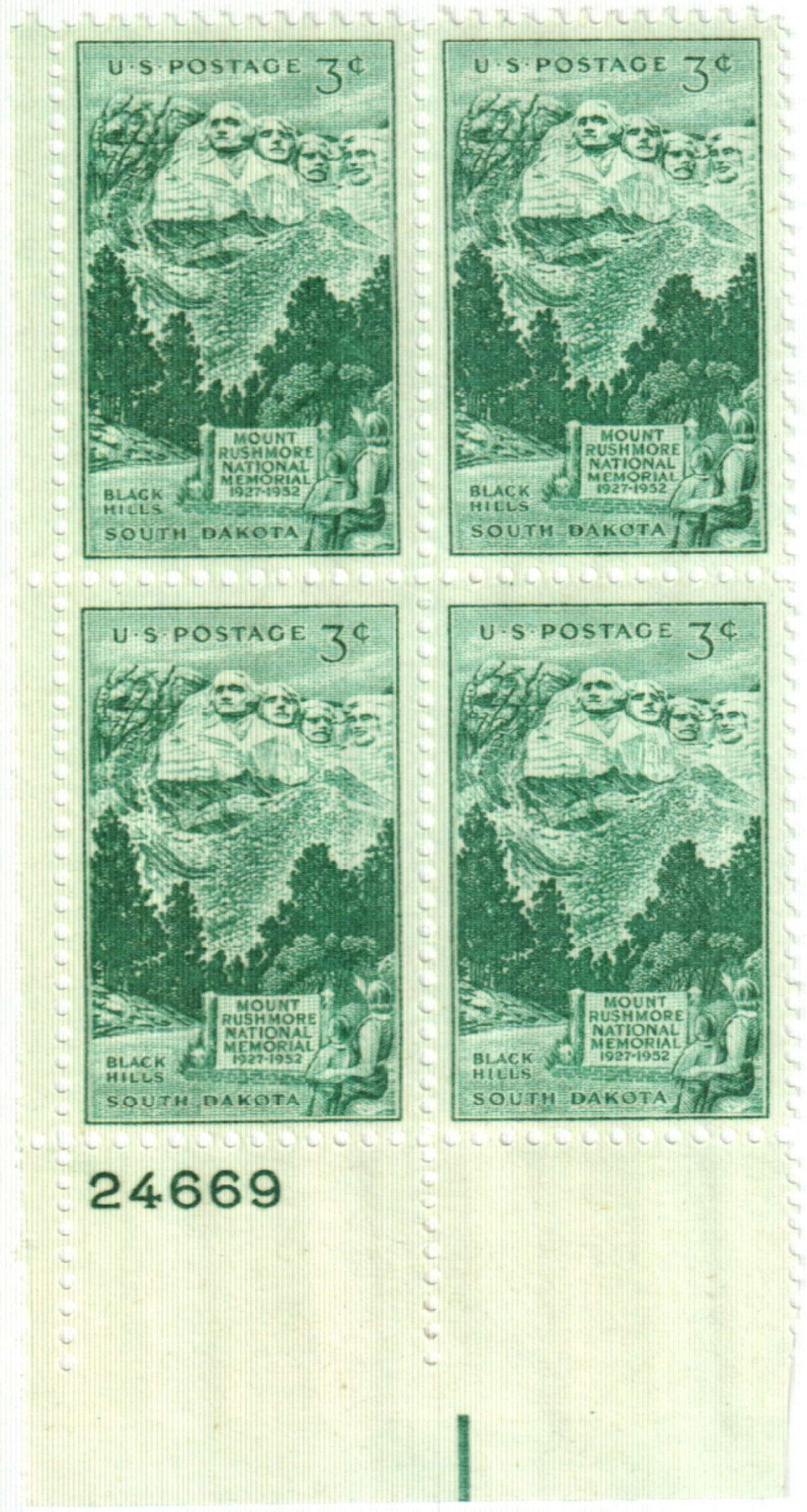 300048 -- Mint Plate Block -- Mint Stamp(s)