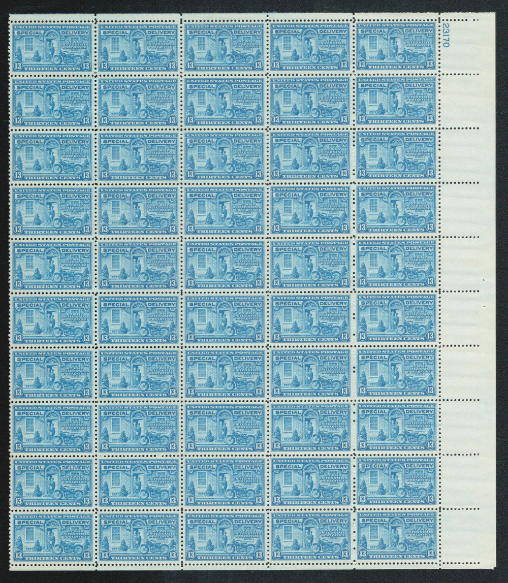 E17 - 1944 13c Special Delivery, Motorcycle Delivery, Blue, Perf