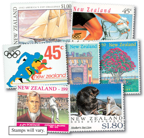 M4773 - New Zealand, 300 Different Stamps - Mystic Stamp Company