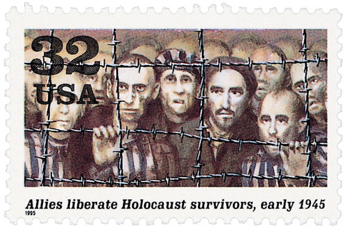 2981e - 1995 32c World War II: Allies Liberate Holocaust Survivors