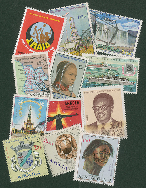 M3030 - Angola, 50 Different Stamps