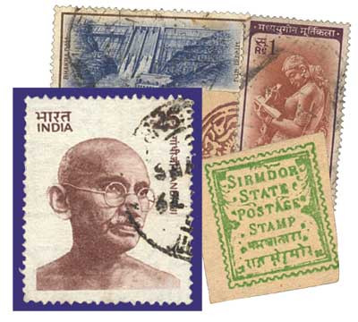 M3371 - India, 300 Different Stamps