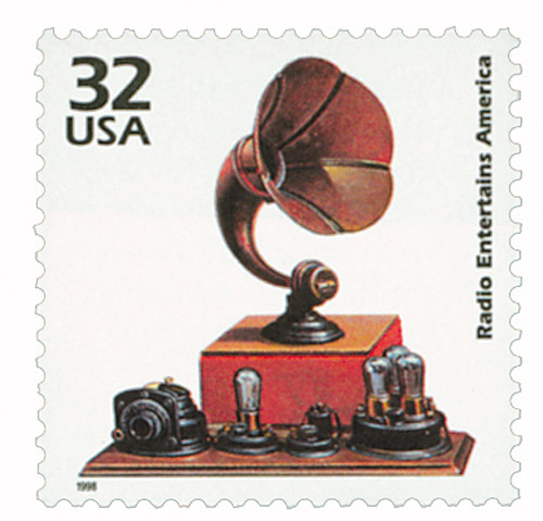 3184i - 1998 32c Celebrate the Century - 1920s: Radio Entertains America