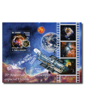 M12273 - 2010 Db104000 Hubble Telescope 20th Anniversary souvenir sheet of 1