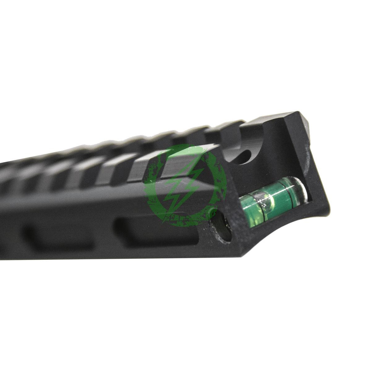 Maple Leaf Rail with Green Bubble Level for VSR-10 Sniper
