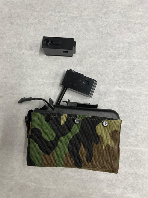 MAG Bone Yard - MAG Cartridge Pouch Motorized Magazine for CA M249 | 2500rds/Box Magazine / Woodland | Motor/Feeding Issue 