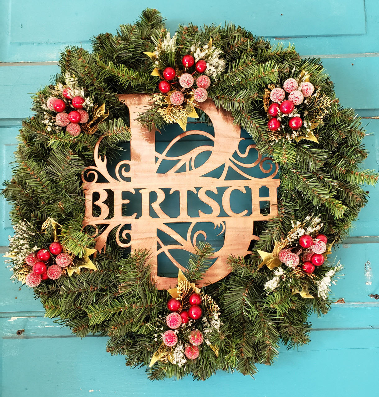 　Decorated Christmas Wreath Christmas Wreath with Monogram - Metal Worx Inc