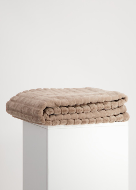 MONARI Milk Chocolate Faux Fur Blanket