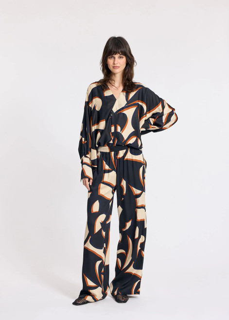 LAUREN VIDAL Graphic Loose Viscose Shirt With Batwing Sleeves And Mandarin Collar | ENZO