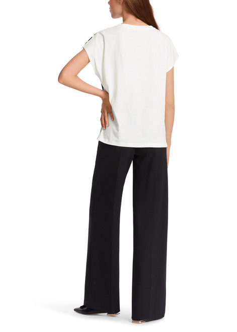 MARC CAIN Sleeveless T-Shirt In Soft Cotton With A Loose Fit | WC4865J34