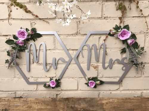 Personalised Mr & Mrs Signs Personalised Mr & Mrs Signs