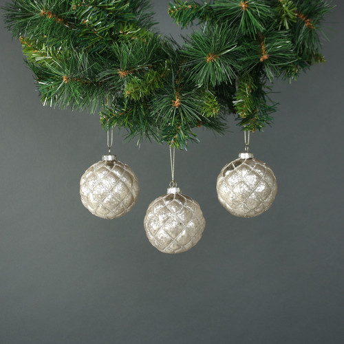 Tiana 8cm Glass Large Diamond Bauble White (Set of 4) - Discontinued
