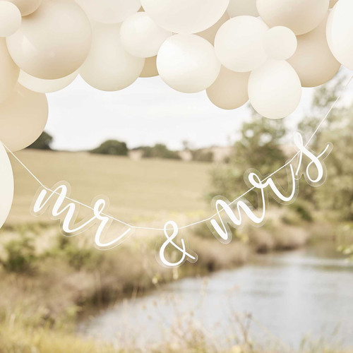 Acrylic Mr & Mrs Bunting Acrylic Mr & Mrs Bunting