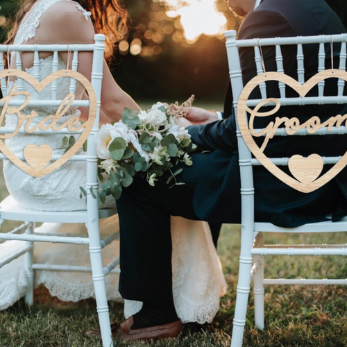 Wooden Mr & Mrs Chair Signs (30cm x 29cm) Wooden Mr & Mrs Chair Signs (30cm x 29cm)