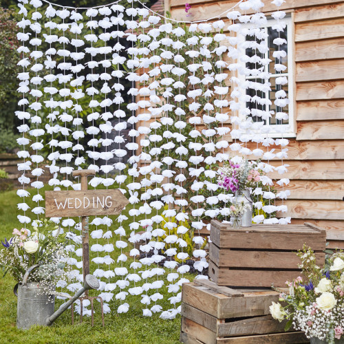 Floral Photobooth Backdrop - White Floral Photobooth Backdrop - White