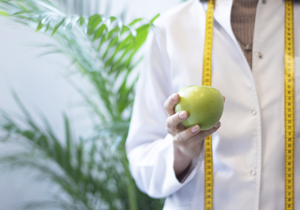 servicio especialidad dietista farmacia font sitges 