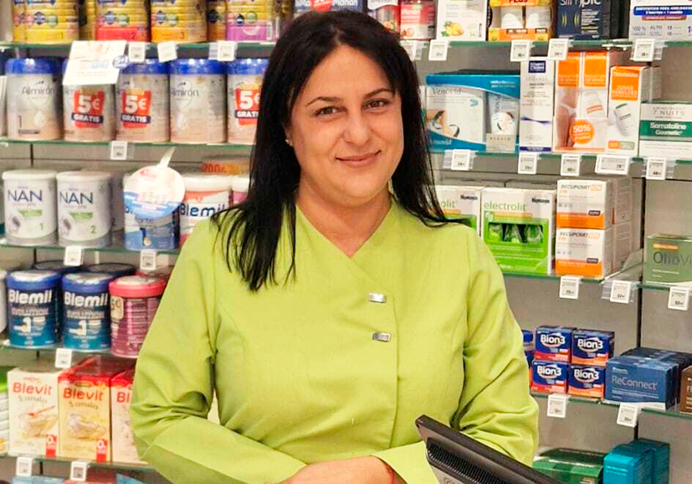 servicio especialidad dietista farmacia font sitges 