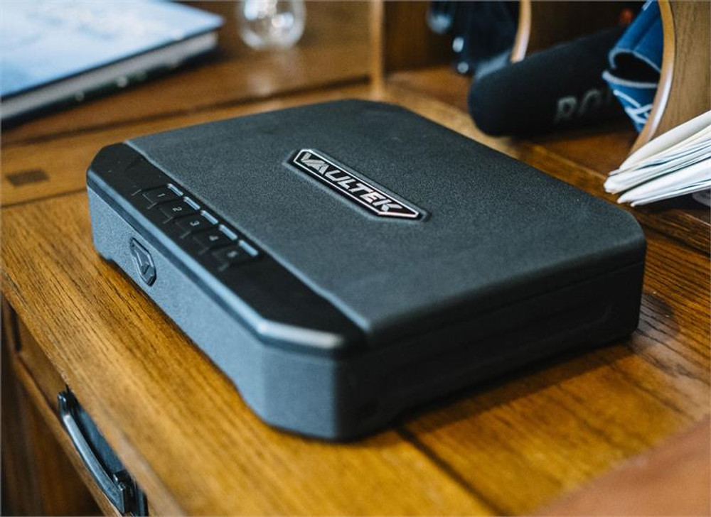 VAULTEK VE10 Portable Safe - Stealth Black