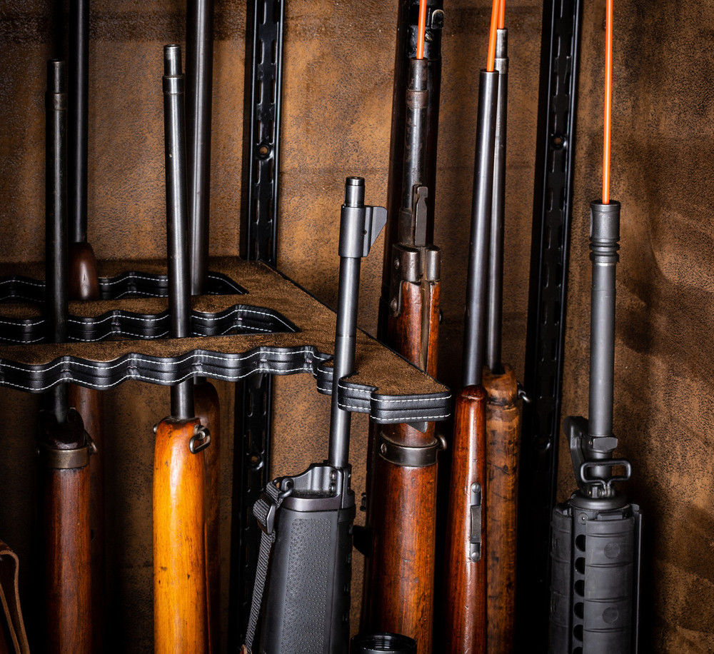 Rhino Ironworks TIX6636 170-Minute 42 Gun Fire Safe Rhino Ironworks TIX6636 170-Minute 42 Gun Fire Safe