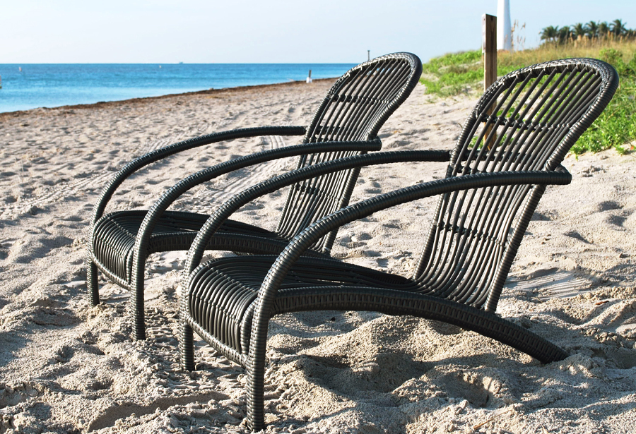 Adirondack Outdoor Furniture Collection by Kannoa is construction of all-weather wicker wrapped around a lightweight aluminum frame.