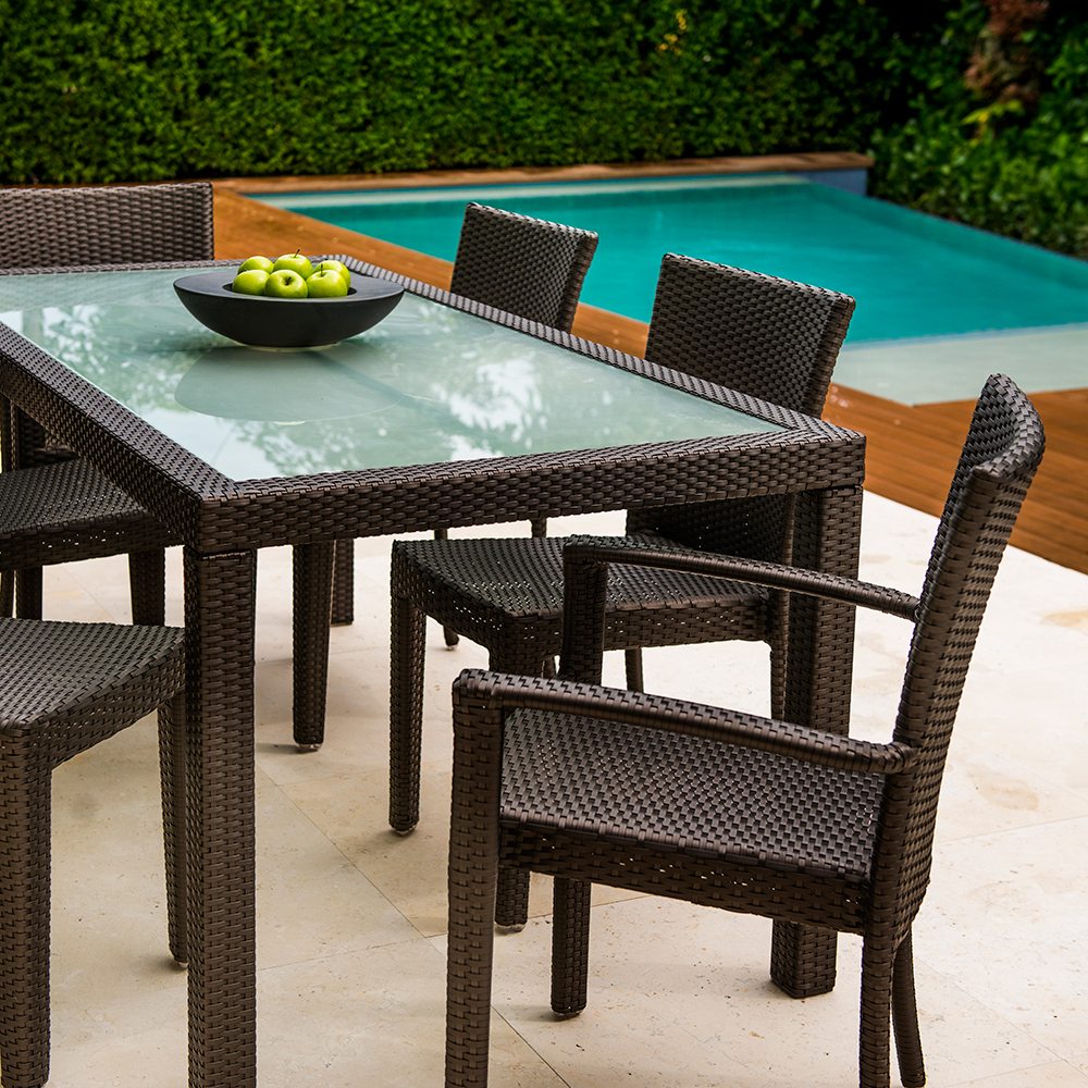 SENNA Elegant outdoor furniture designed for Commercial, Hospitality and Residential Settings