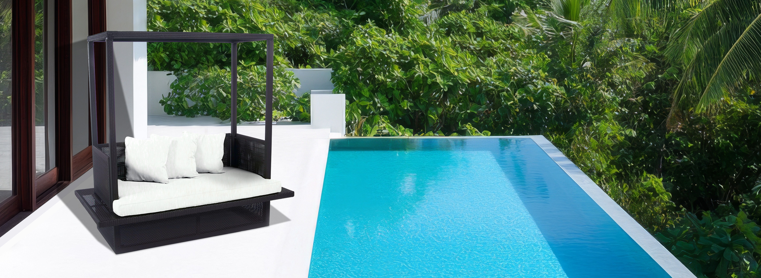 RIVIERA Durable Outdoor Daybeds designed for Commercial, Hospitality and Residential Settings