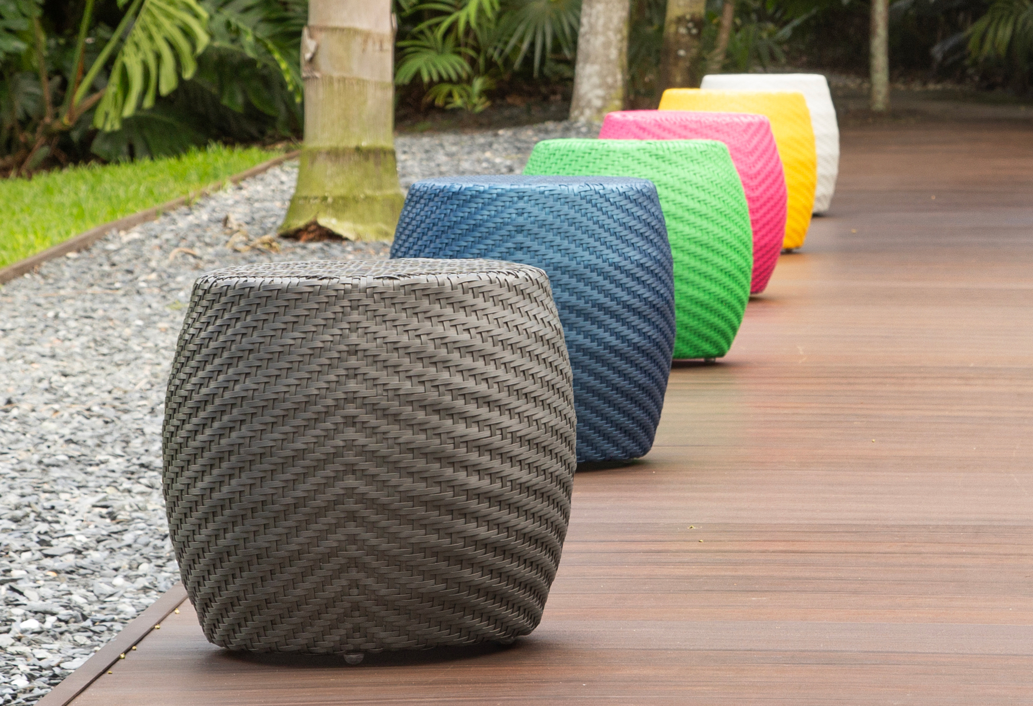 Kannoa Side Table and Ottomans for the Outdoors