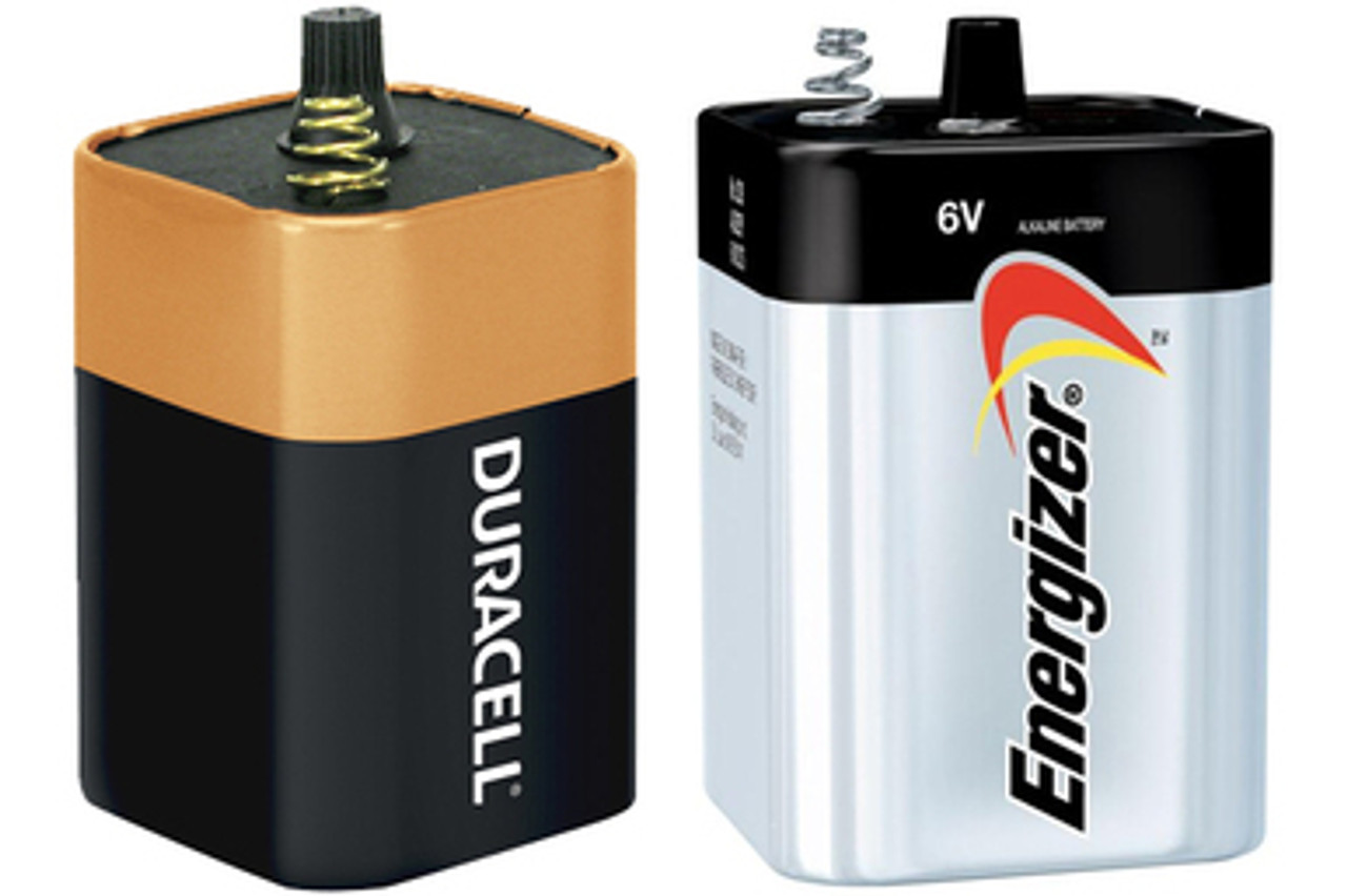 1 x Energizer + 1 x Duracell 6 Volt Spring Top Alkaline Lantern Batteries