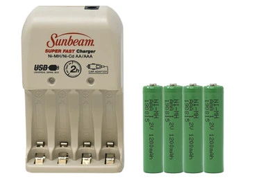 Sunbeam BC-0903 charger kit with four 2700 mAh AA batteries