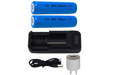 1-slot Li-Ion charger with LCD display and two 18650 batteries