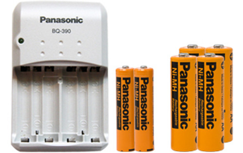 Panasonic BQ-390 AA/AAA Charger + 4 AA (2000mAh) + 2 AAA (700mAh) NiMH Panasonic Rechargeable Batteries