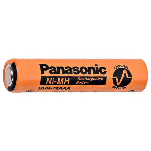 Panasonic AAA NiMH 700mAh rechargeable battery flat top