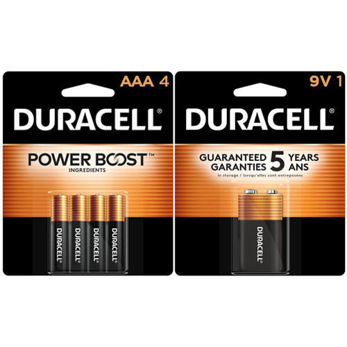 Duracell 4 AAA and 1 9 Volt alkaline battery combo on cards