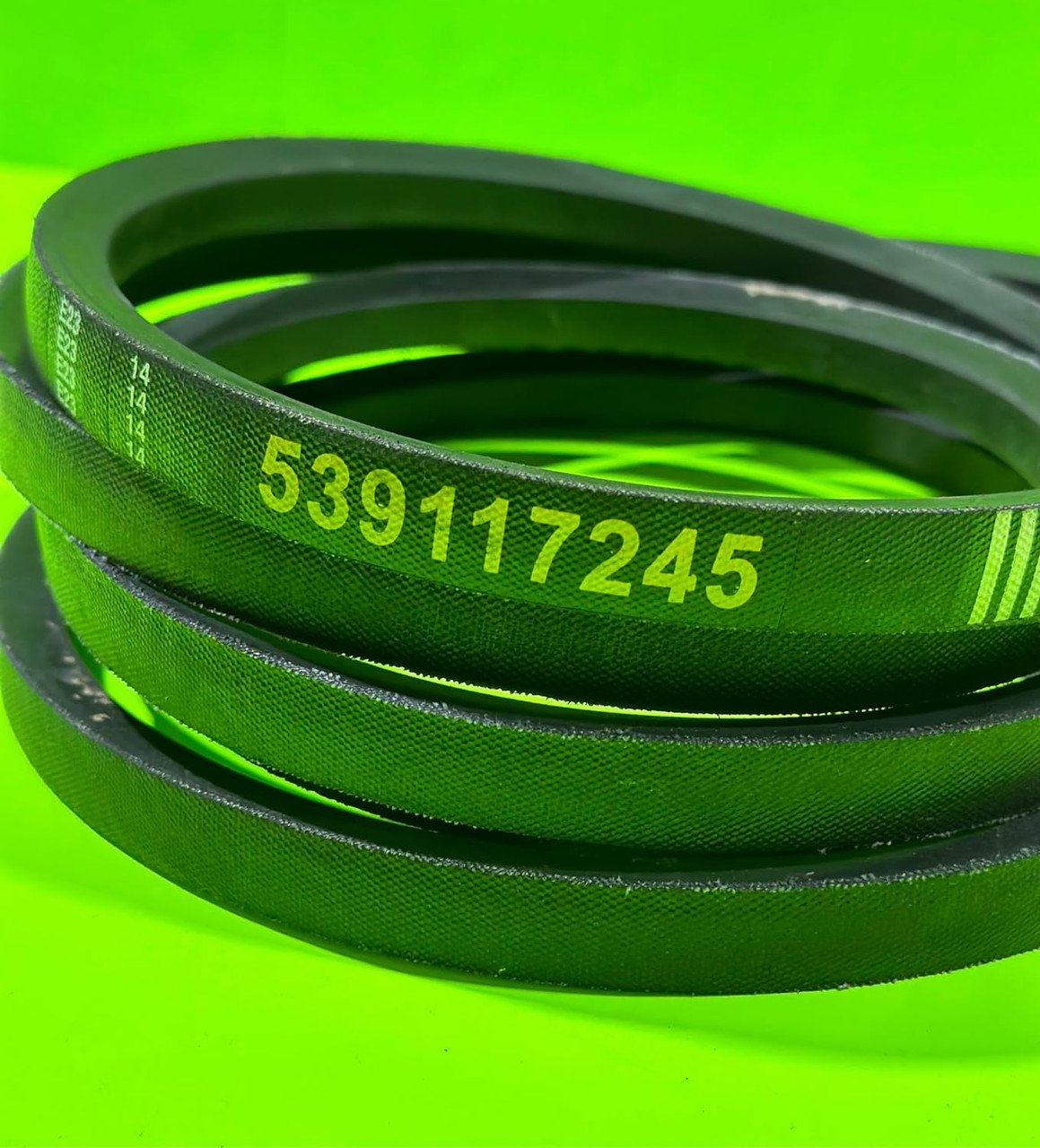 Husqvarna 46" Belt (5/8x123) 539117245 for LSZ 4622, LSZ 5422, LSZ 5424, RZ 4219, RZ 4619, RZ 4620, RZ 4621, RZ 4623, RZ 5422 and RZ 5424