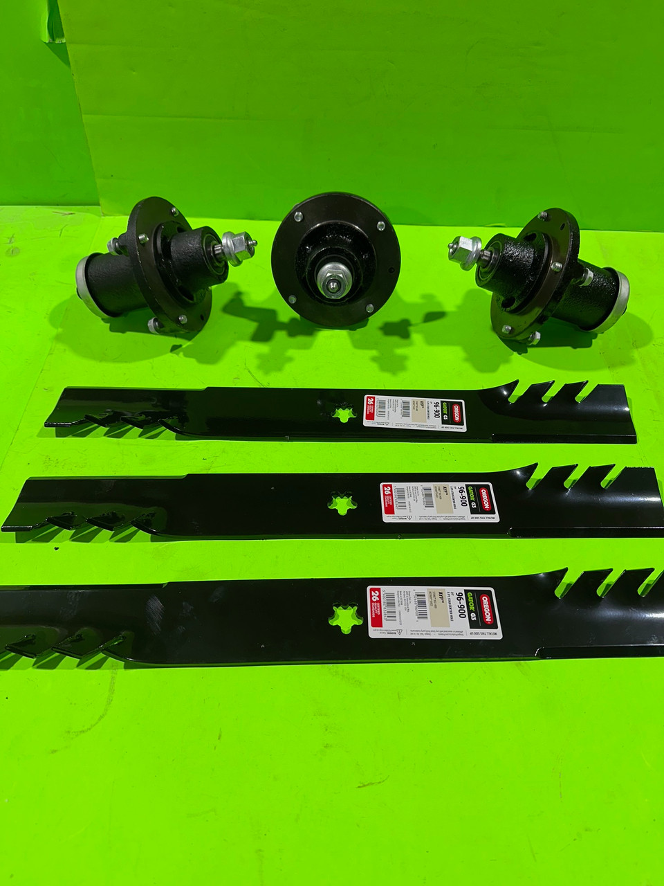 Heavy Duty Spindles and High Lift Blades Deck Kit for Husqvarna MZ 61" - 539112170 539113312