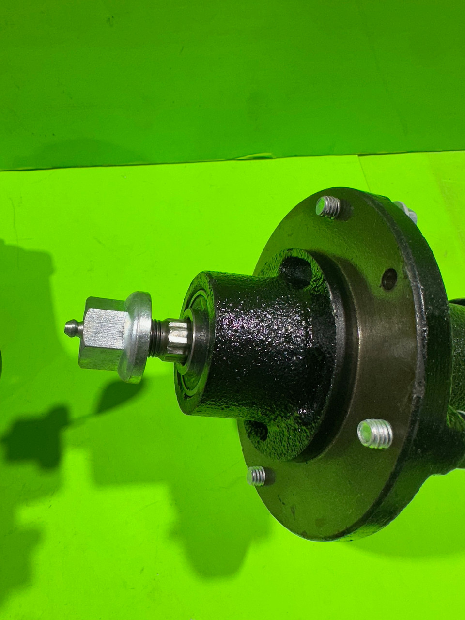 Heavy Duty Spindles and High Lift Blades Deck Kit for Husqvarna MZ 61" - 539112170 539113312